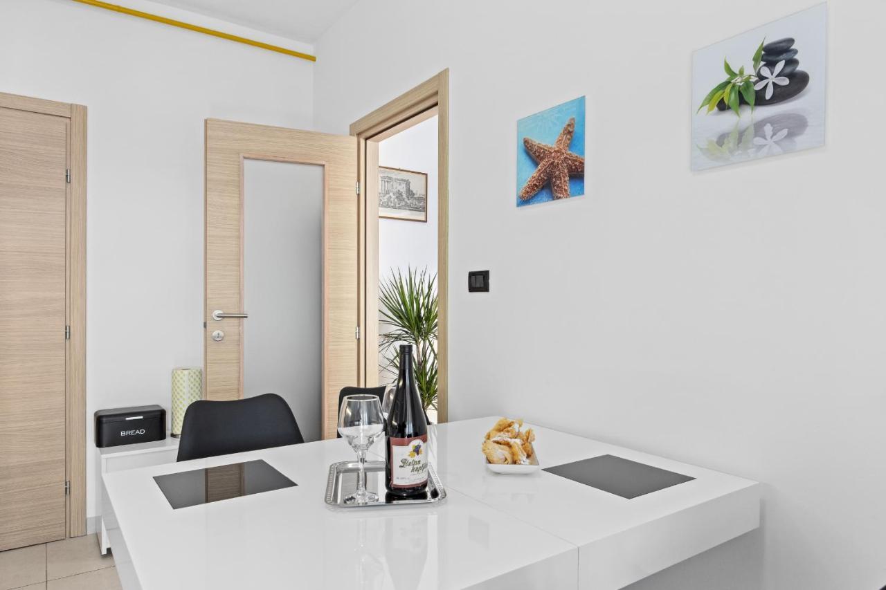 Feniks Fazana Apartman المظهر الخارجي الصورة